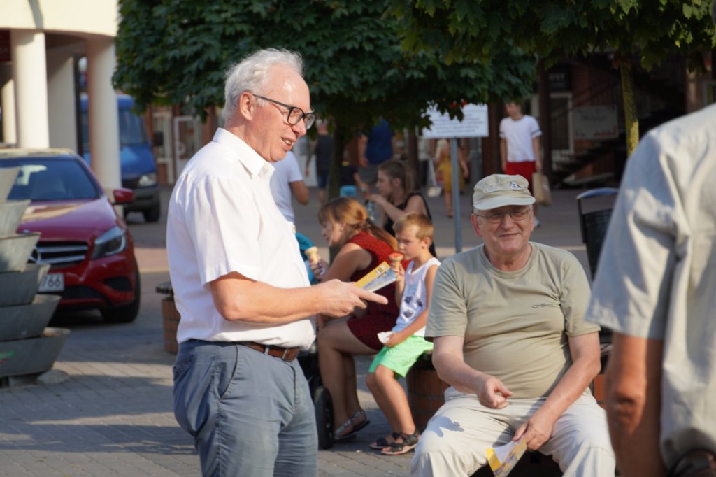 #poznajMYsię Akcja Polska 2050 w Ostrołęce [28.07.2021] - zdjęcie #7 - eOstroleka.pl