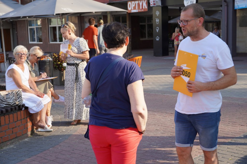 #poznajMYsię Akcja Polska 2050 w Ostrołęce [28.07.2021] - zdjęcie #5 - eOstroleka.pl
