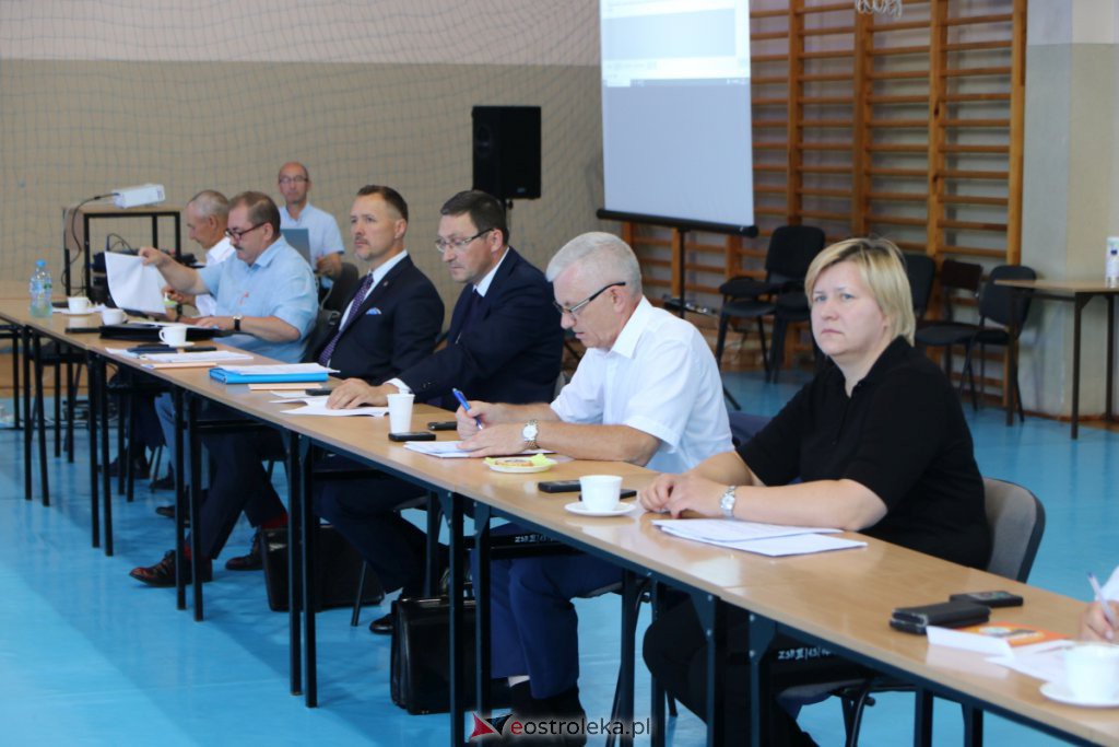 XXXV sesja Rady Powiatu za nami [29.07.2021] - zdjęcie #3 - eOstroleka.pl