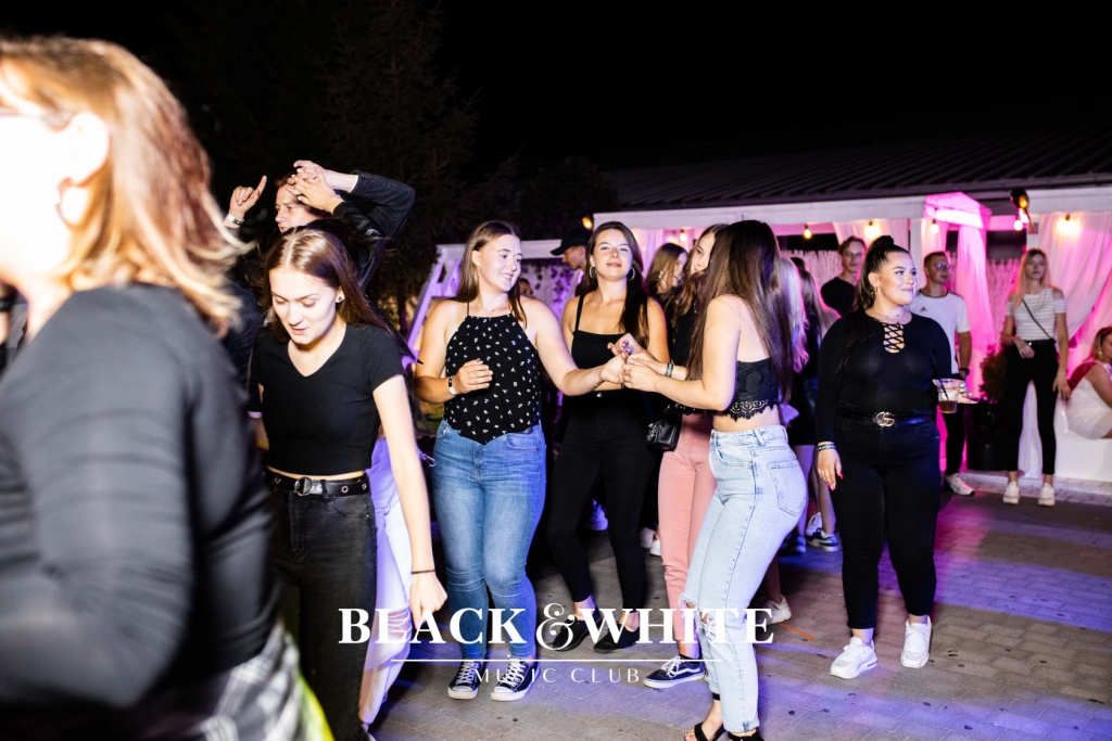 Studniówka z Cypisem w Clubie Black&White [23.07.2021] - zdjęcie #60 - eOstroleka.pl