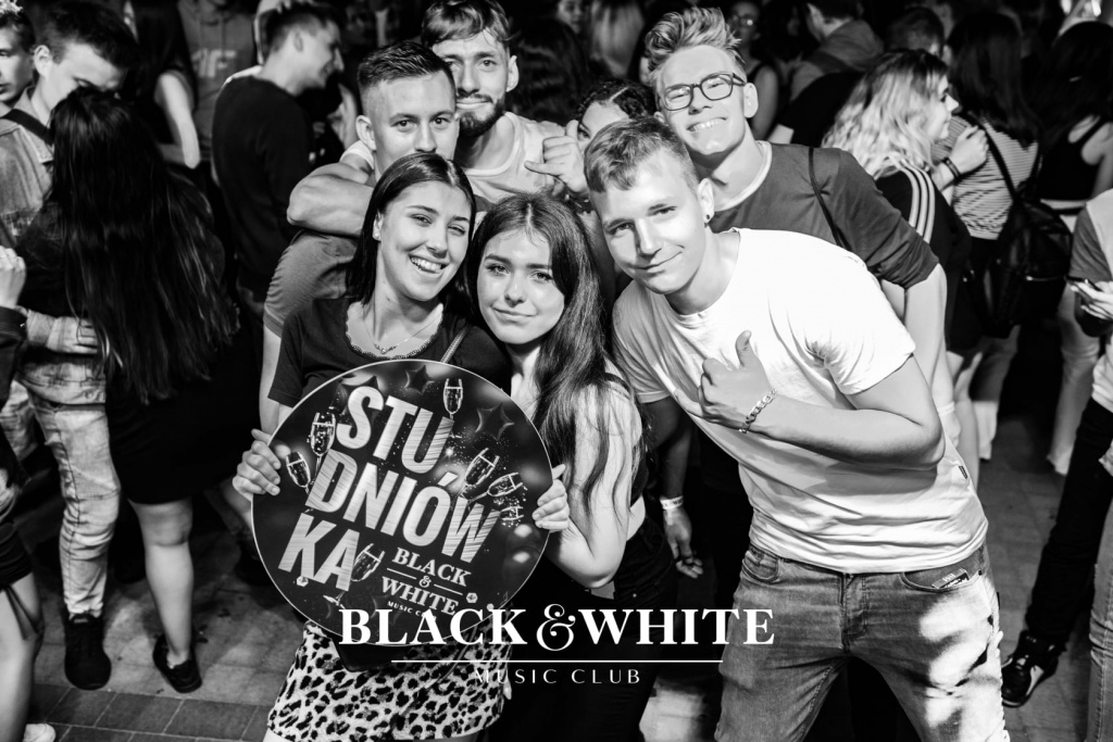 Studniówka z Cypisem w Clubie Black&White [23.07.2021] - zdjęcie #46 - eOstroleka.pl