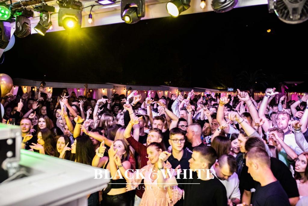 Studniówka z Cypisem w Clubie Black&White [23.07.2021] - zdjęcie #49 - eOstroleka.pl