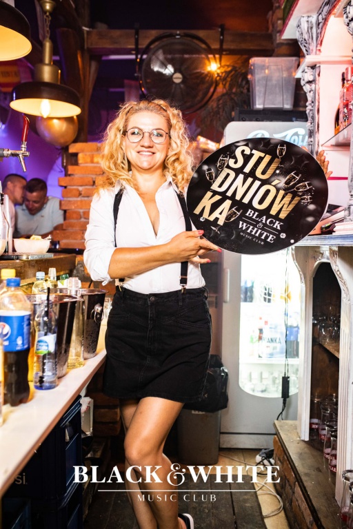 Studniówka z Cypisem w Clubie Black&White [23.07.2021] - zdjęcie #46 - eOstroleka.pl