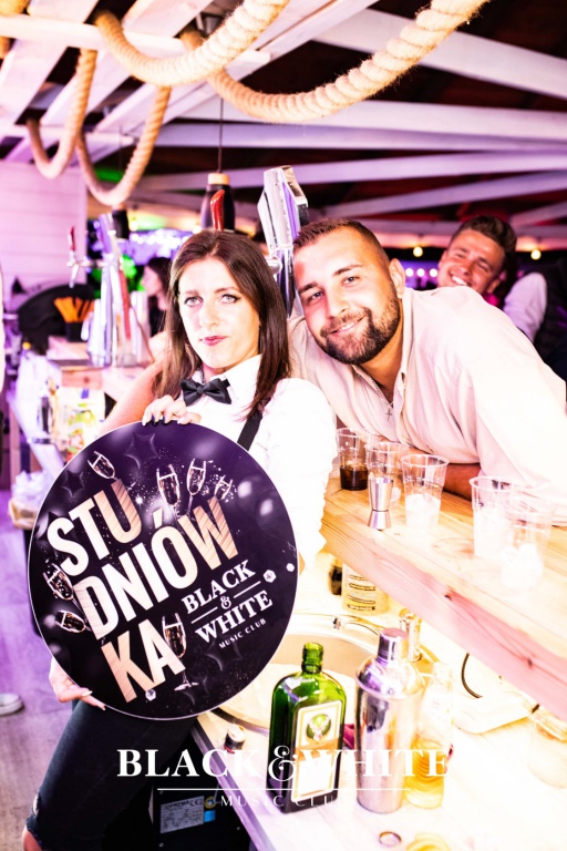 Studniówka z Cypisem w Clubie Black&White [23.07.2021] - zdjęcie #44 - eOstroleka.pl