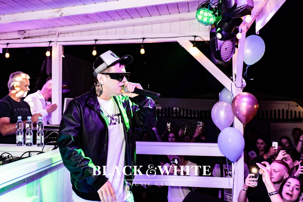 Studniówka z Cypisem w Clubie Black&White [23.07.2021] - zdjęcie #29 - eOstroleka.pl