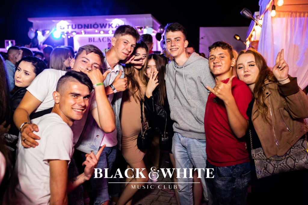 Studniówka z Cypisem w Clubie Black&White [23.07.2021] - zdjęcie #24 - eOstroleka.pl