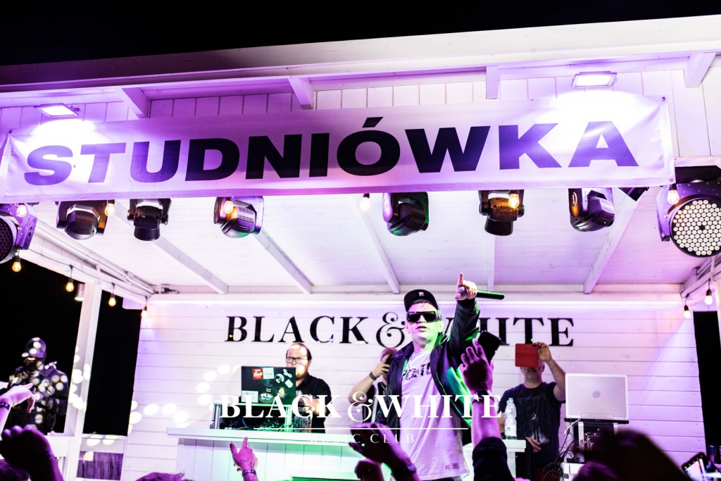 Studniówka z Cypisem w Clubie Black&White [23.07.2021] - zdjęcie #14 - eOstroleka.pl