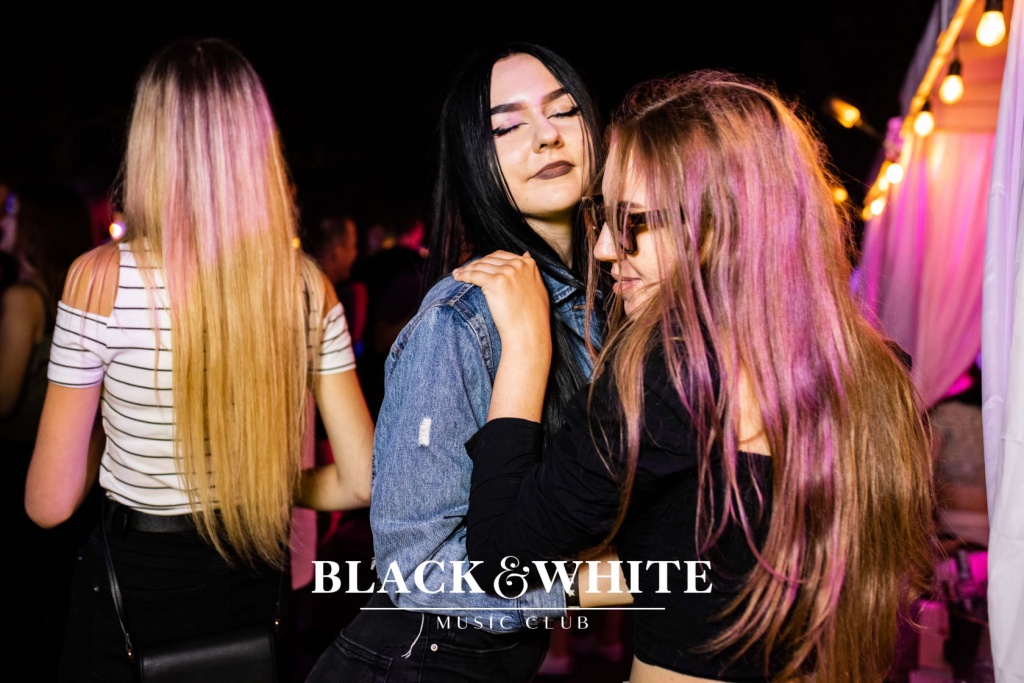 Studniówka z Cypisem w Clubie Black&White [23.07.2021] - zdjęcie #12 - eOstroleka.pl