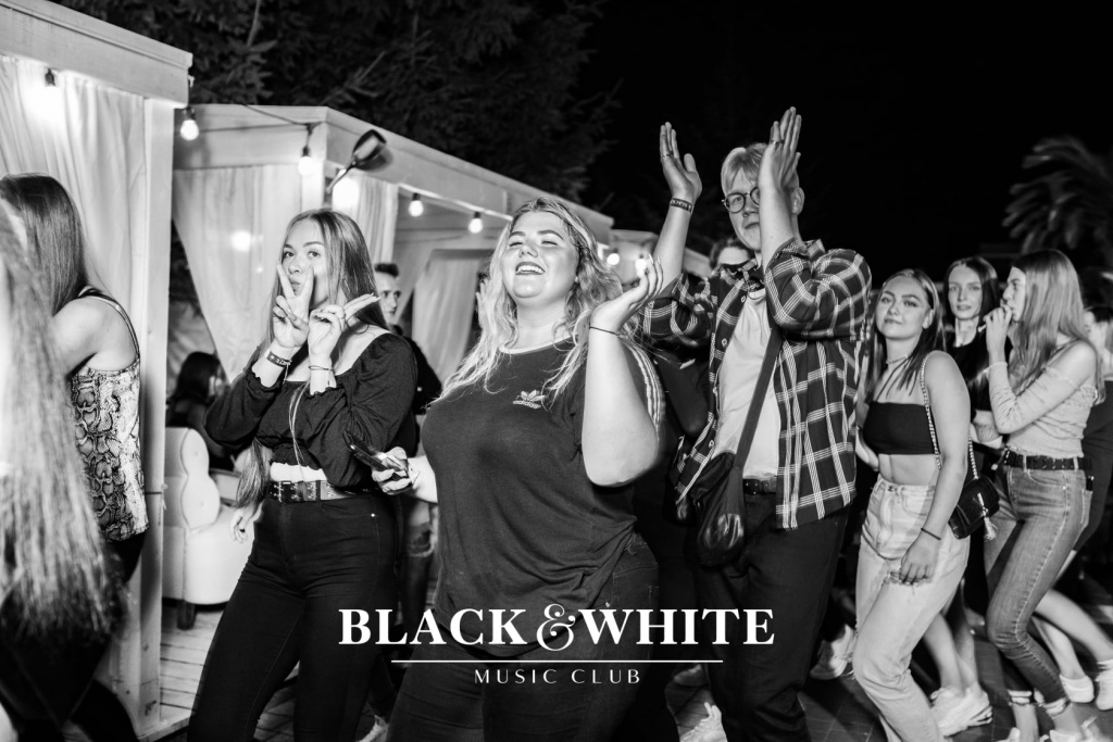 Studniówka z Cypisem w Clubie Black&White [23.07.2021] - zdjęcie #5 - eOstroleka.pl