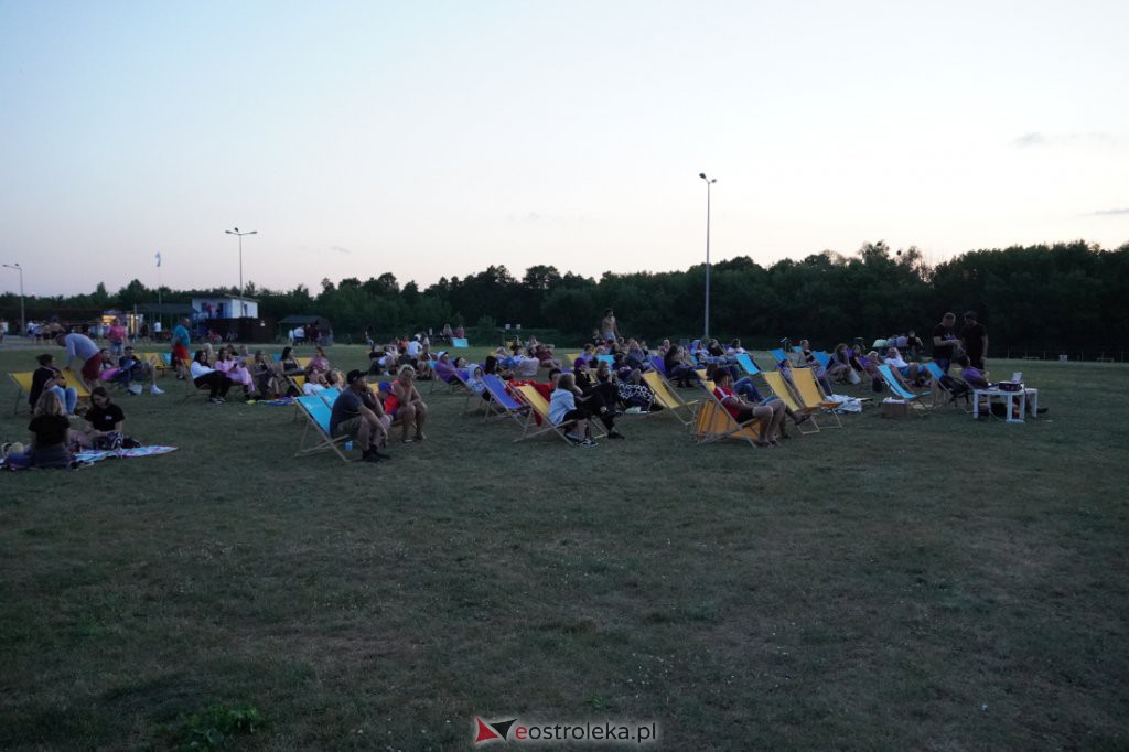 Kino plenerowe nad Narwią. Na zakończenie Na noże - zdjęcie #12 - eOstroleka.pl