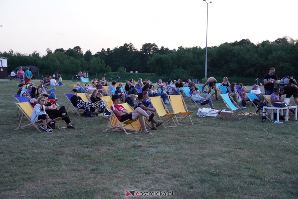 Kino plenerowe nad Narwią. Na zakończenie Na noże - zdjęcie #7 - eOstroleka.pl