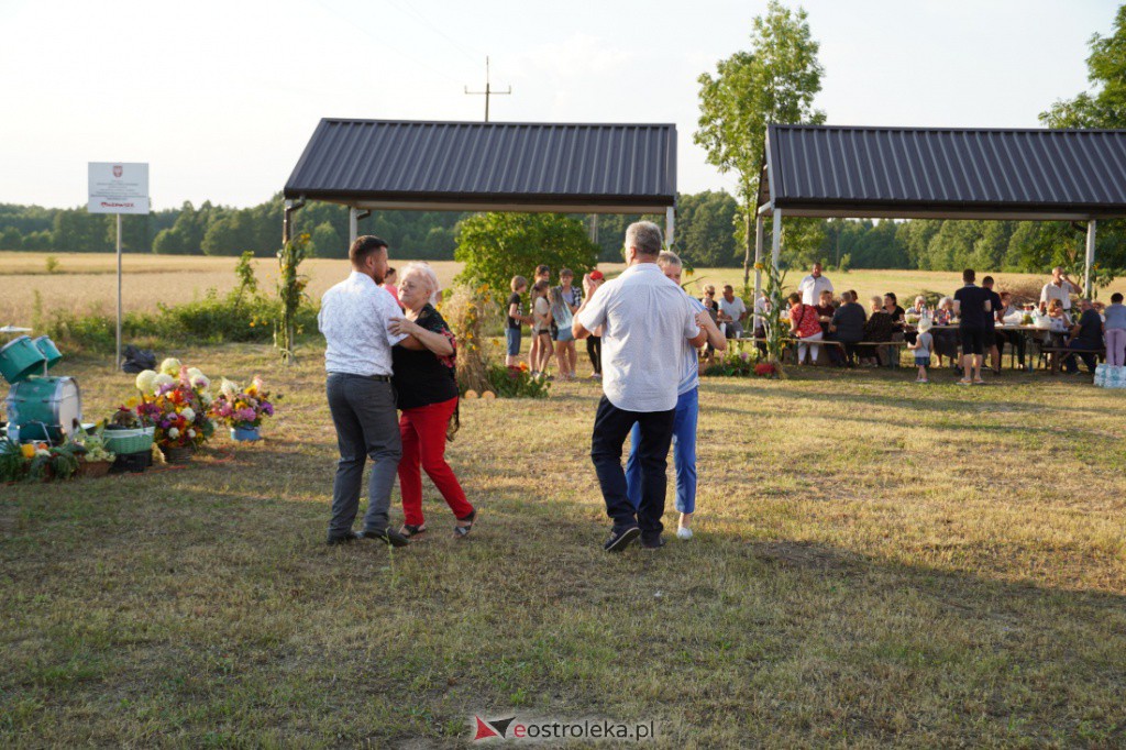 Pożegnanie lata – dożynki w miejscowości Wólka Kunińska [31.07.2021] - zdjęcie #1 - eOstroleka.pl
