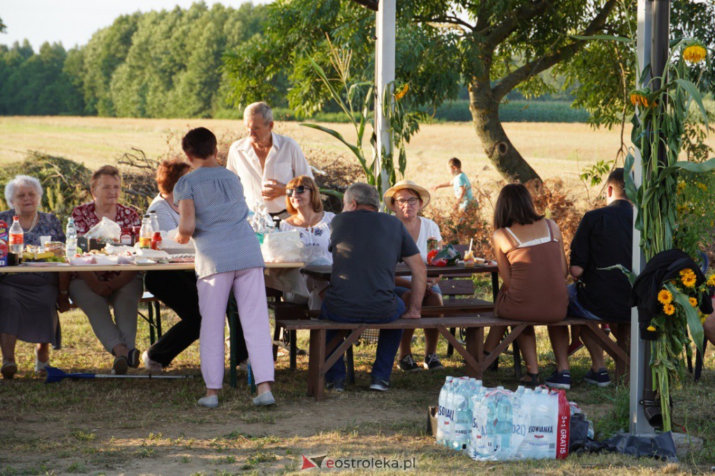 Pożegnanie lata – dożynki w miejscowości Wólka Kunińska [31.07.2021] - zdjęcie #29 - eOstroleka.pl