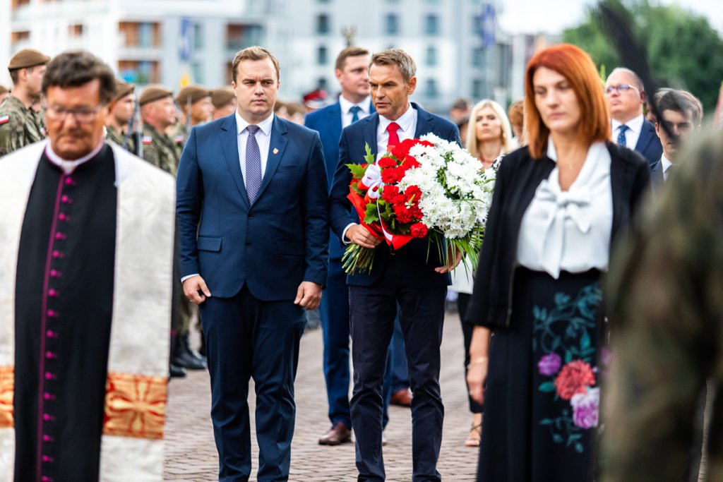 Miejskie uroczystości 77. rocznicy wybuchu Powstania Warszawskiego [01.08.2021] - zdjęcie #26 - eOstroleka.pl