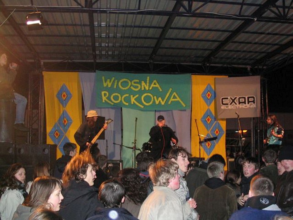 Wiosna Rockowa 2004 - Ostrołęka - zdjęcie #19 - eOstroleka.pl