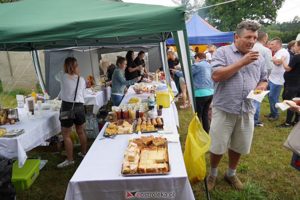 Olszewka: Zagrali dla Julki - zdjęcie #44 - eOstroleka.pl