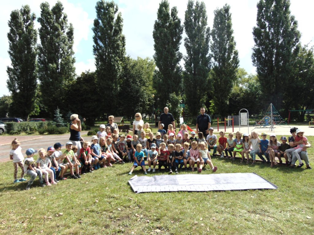 Bezpieczne Wakacje w Przedszkolu Miejskim Nr 7 „Tęczowa Kraina” - zdjęcie #10 - eOstroleka.pl