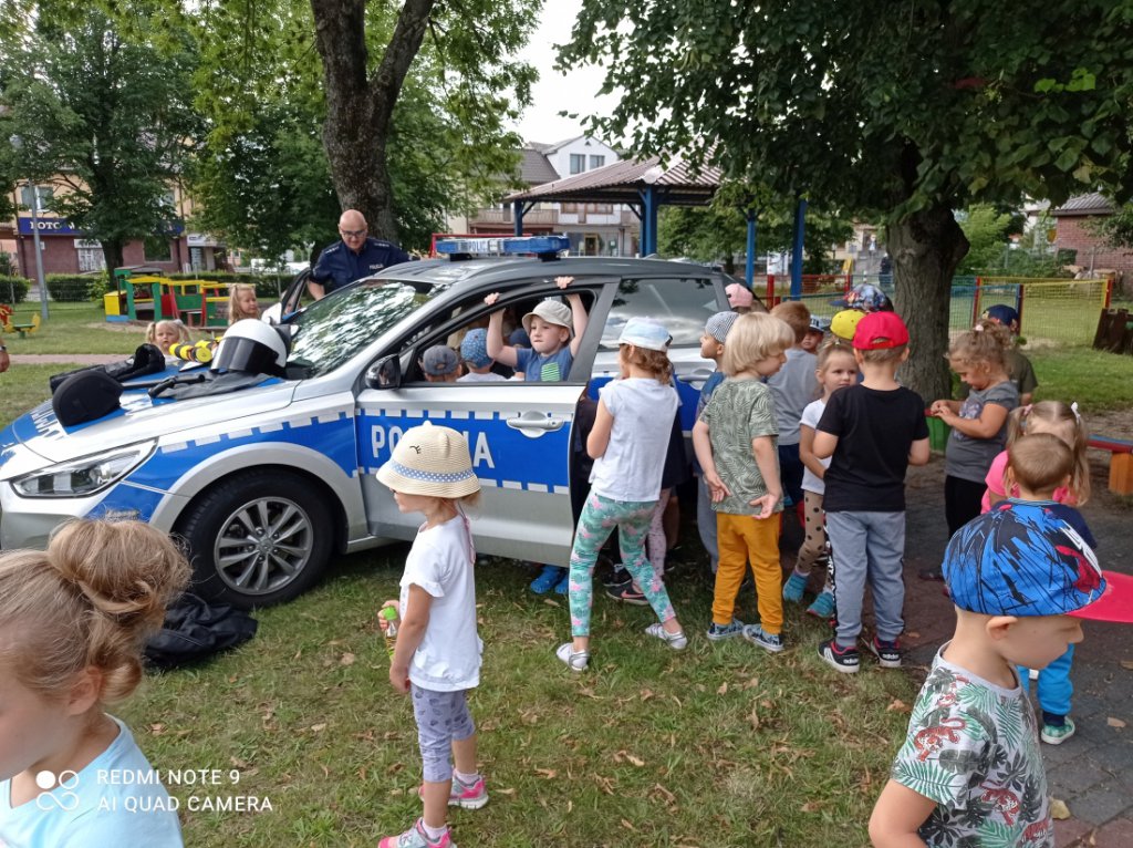 Bezpieczne Wakacje w Przedszkolu Miejskim Nr 7 „Tęczowa Kraina” - zdjęcie #17 - eOstroleka.pl