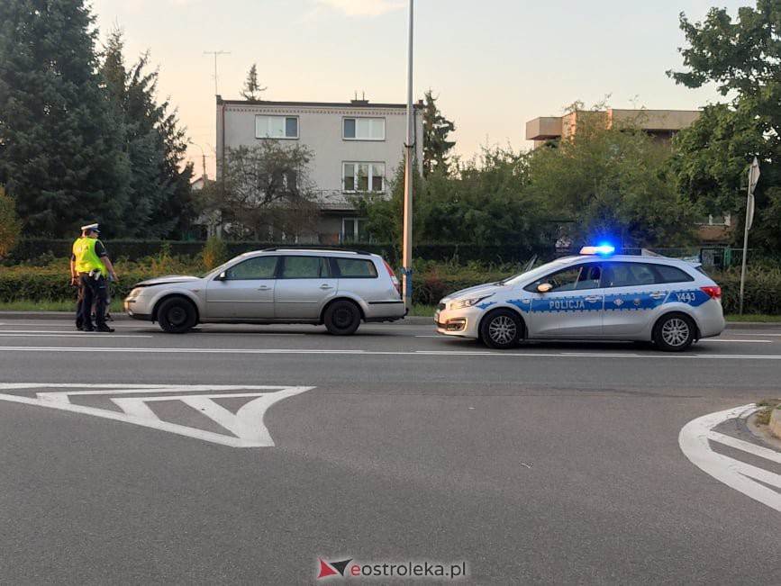 Wypadek przy wjeździe na most w Ostrołęce [09.08.2021] - zdjęcie #13 - eOstroleka.pl