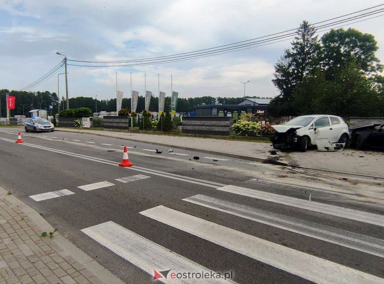 Wypadek w Zamościu [11.08.2021] - zdjęcie #9 - eOstroleka.pl