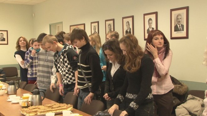 Wizyta młodzieży ze  Smoleńska (27.12.2010) - zdjęcie #8 - eOstroleka.pl
