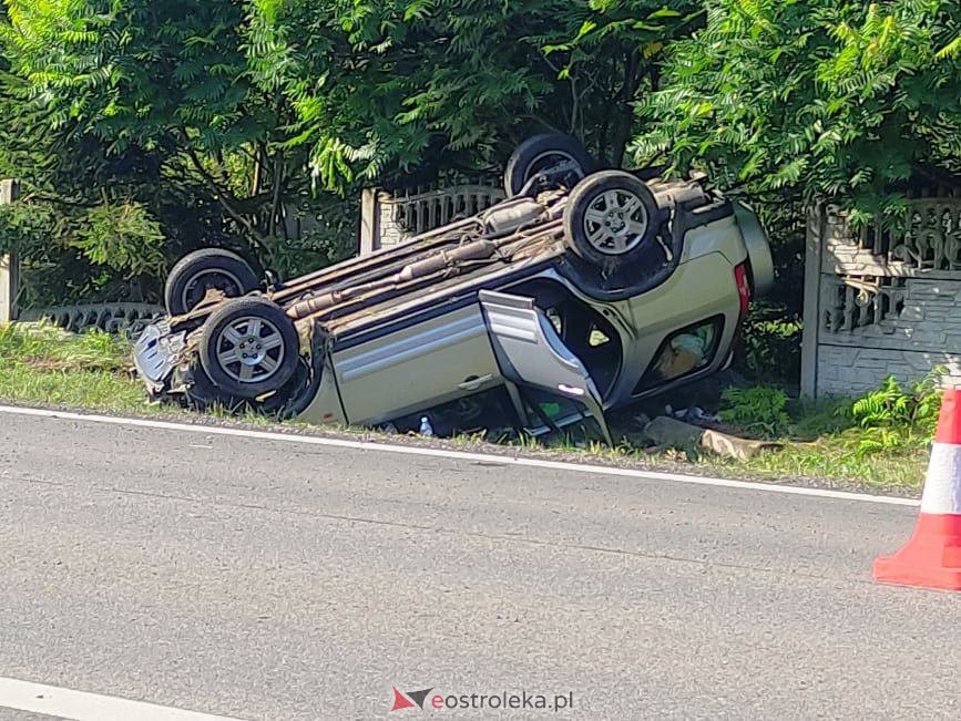 Wypadek w Rabędach [13.08.2021] - zdjęcie #9 - eOstroleka.pl