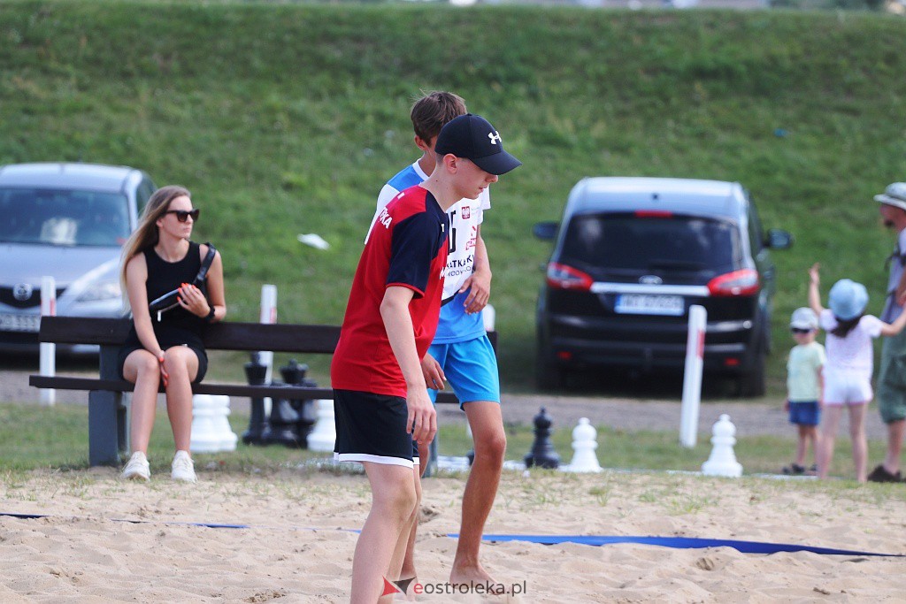Sportowa niedziela na plaży miejskiej [15.08.2021] - zdjęcie #16 - eOstroleka.pl