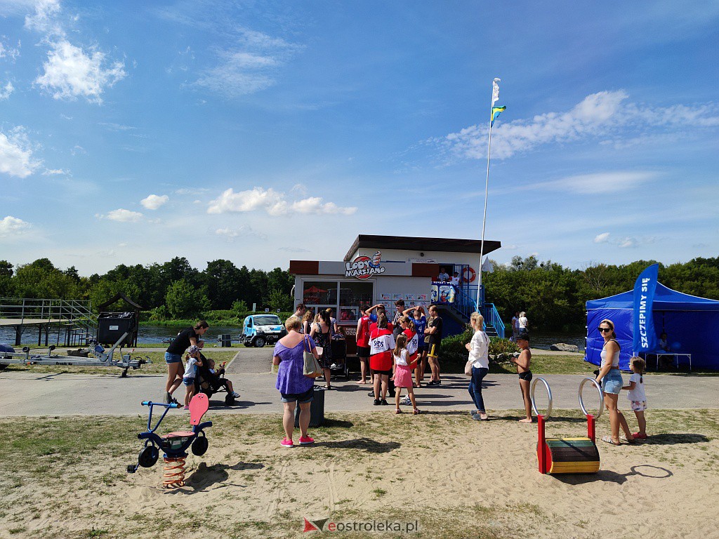 Sportowa niedziela na plaży miejskiej [15.08.2021] - zdjęcie #44 - eOstroleka.pl