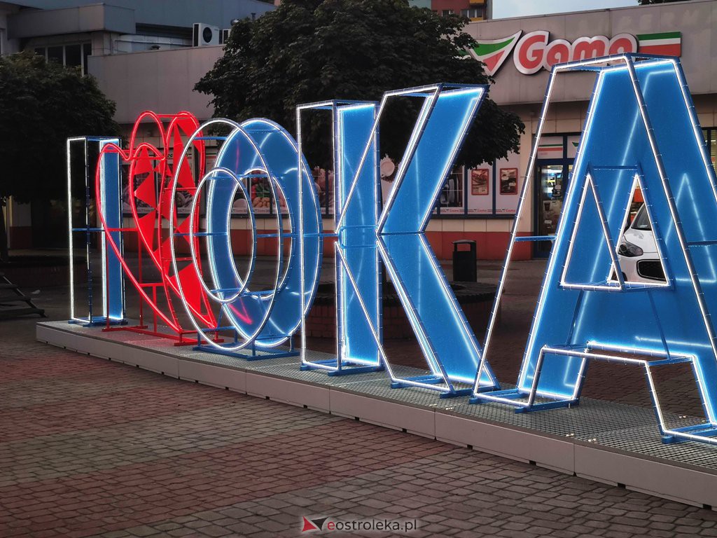 Napis I ❤️ OKA już w Ostrołęce [16.08.2021] - zdjęcie #9 - eOstroleka.pl