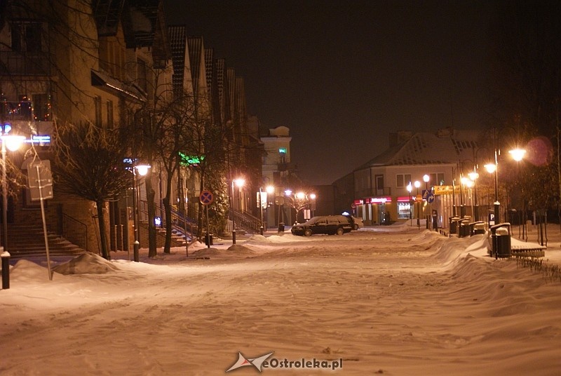 Zima w mieście (29.12.2010) - zdjęcie #4 - eOstroleka.pl
