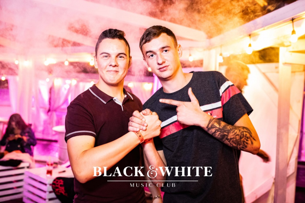 Wac Toja w Clubie Black&White [06.08.2021] - zdjęcie #26 - eOstroleka.pl