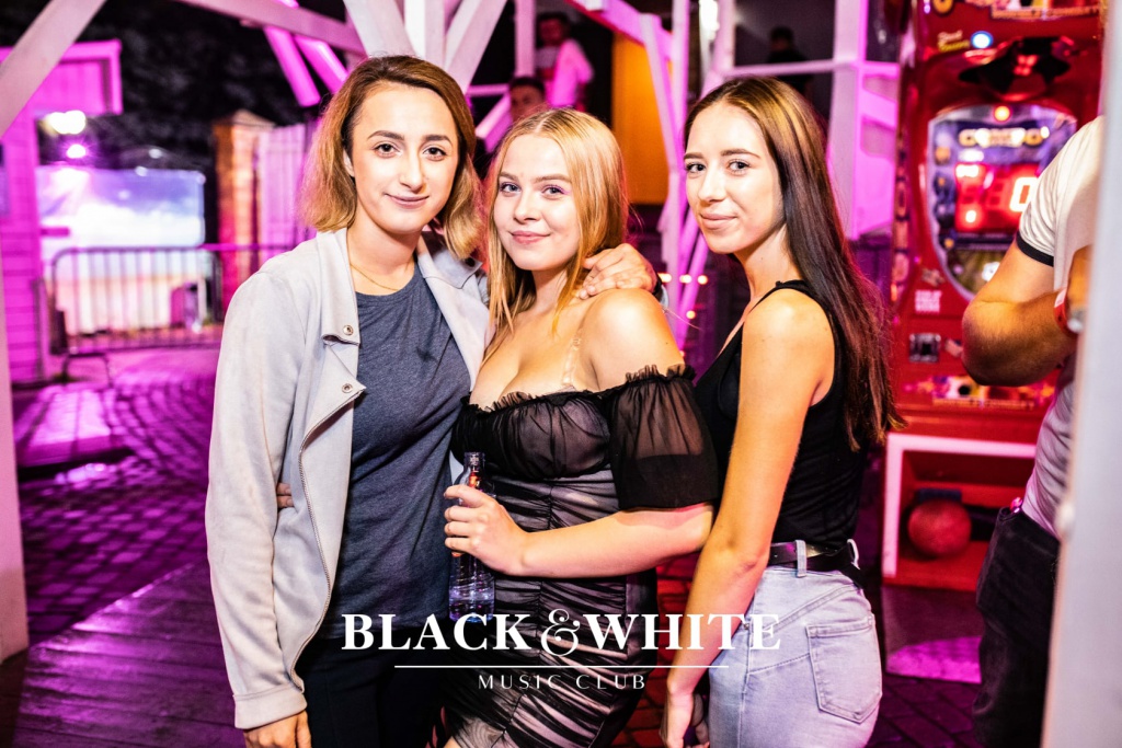Wac Toja w Clubie Black&White [06.08.2021] - zdjęcie #28 - eOstroleka.pl