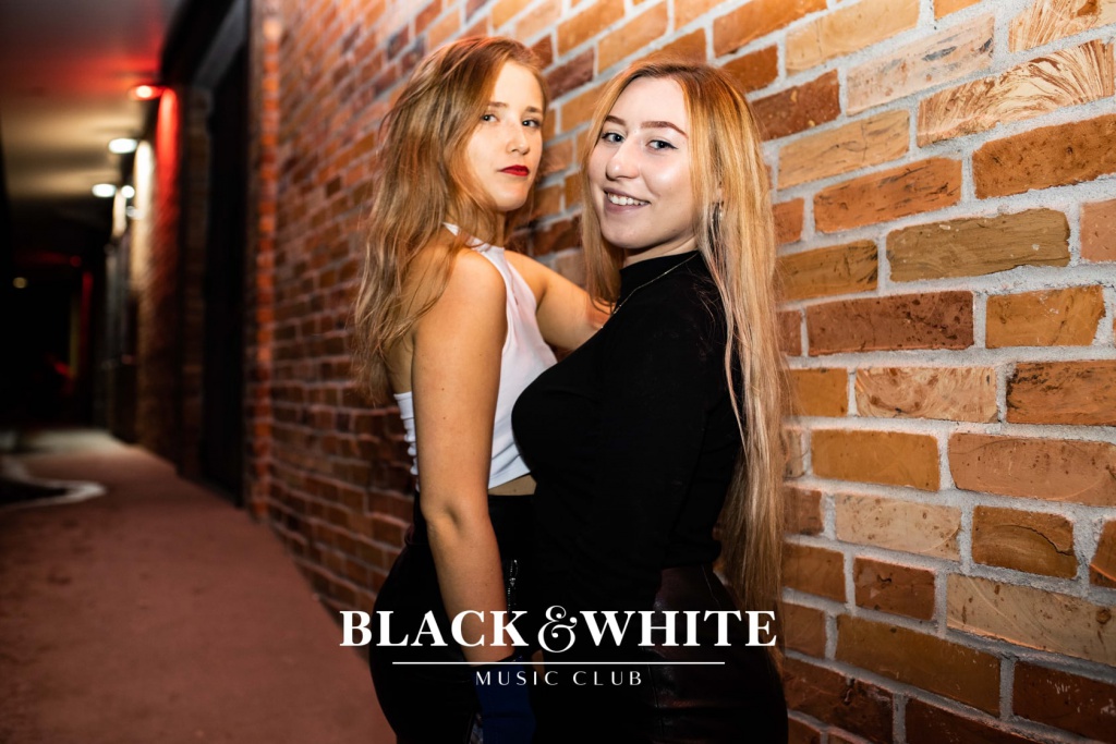 Wac Toja w Clubie Black&White [06.08.2021] - zdjęcie #63 - eOstroleka.pl