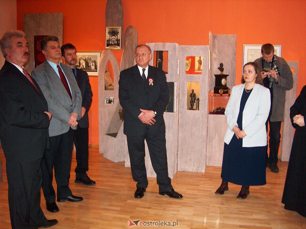 Święto Węgier w Ostrołęce - 2004 r. - zdjęcie #41 - eOstroleka.pl