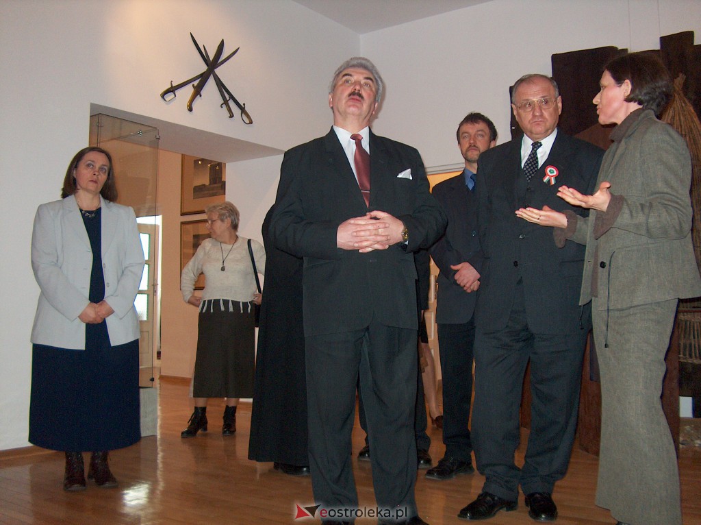 Święto Węgier w Ostrołęce - 2004 r. - zdjęcie #42 - eOstroleka.pl
