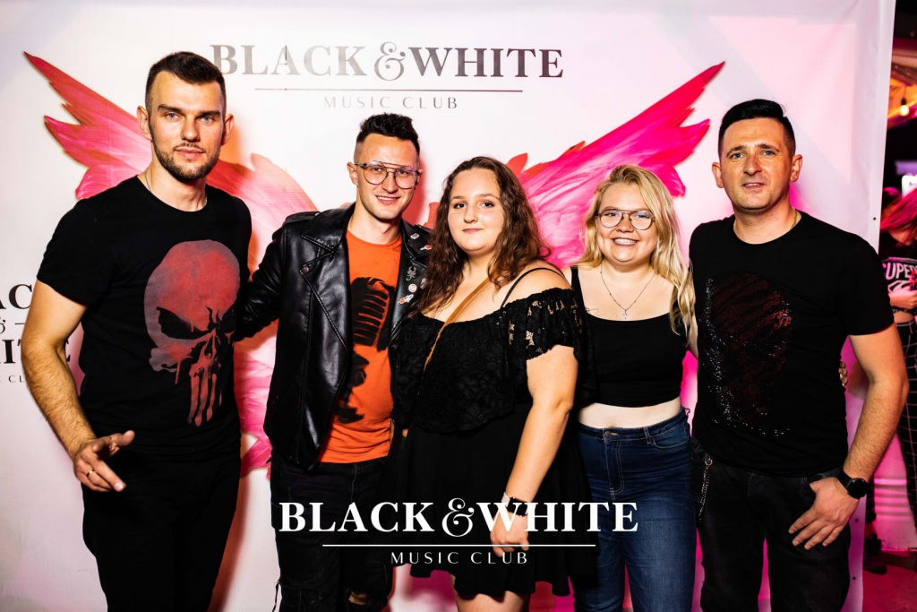 Playboys w Clubie Black&White [14.08.2021] - zdjęcie #24 - eOstroleka.pl