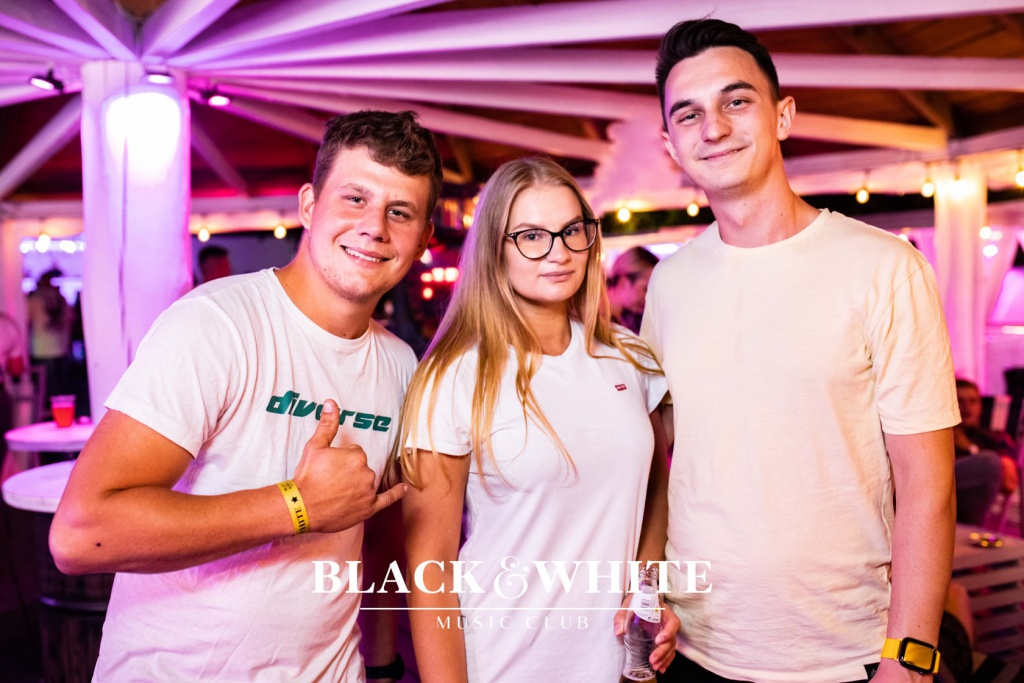 Playboys w Clubie Black&White [14.08.2021] - zdjęcie #30 - eOstroleka.pl