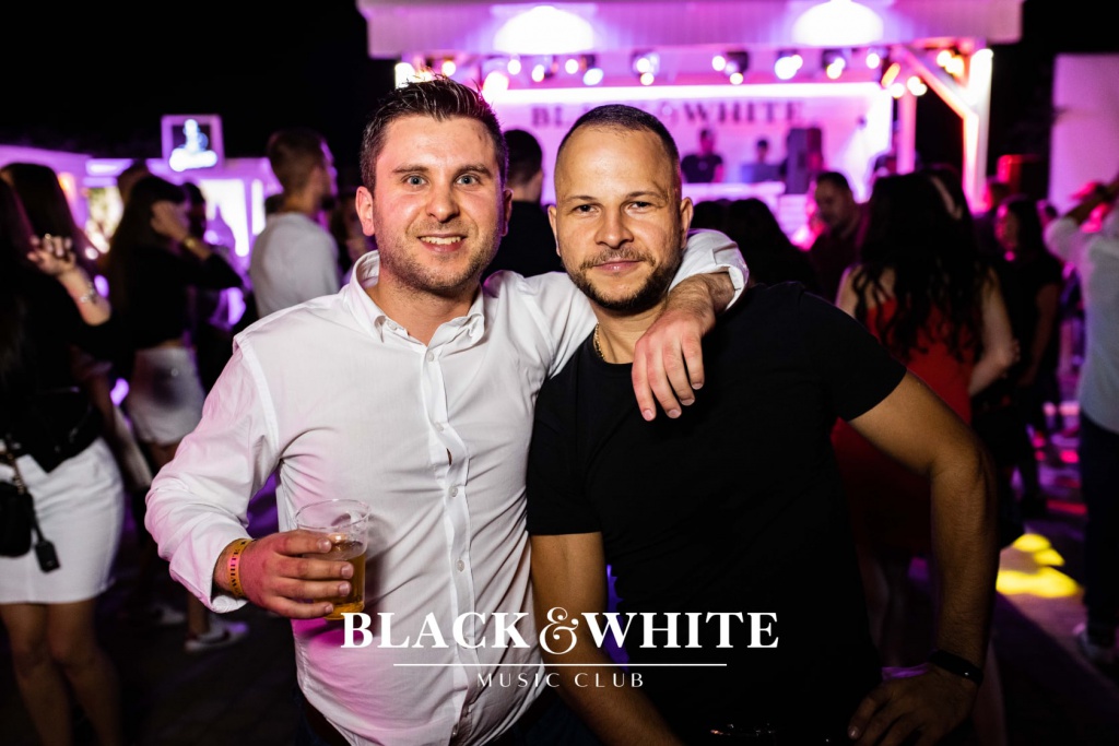 Playboys w Clubie Black&White [14.08.2021] - zdjęcie #11 - eOstroleka.pl