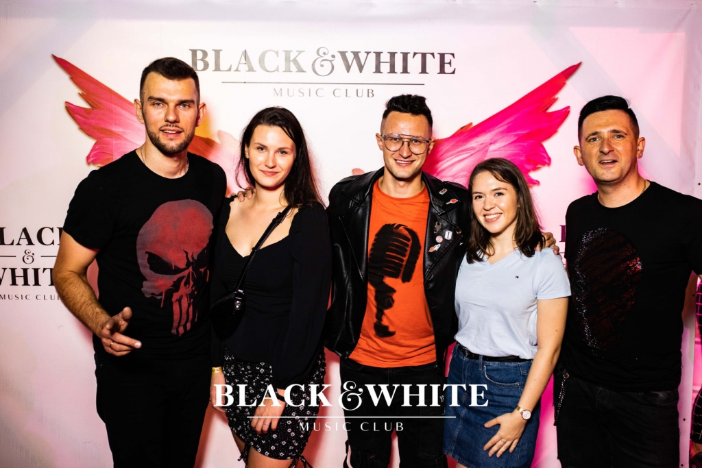 Playboys w Clubie Black&White [14.08.2021] - zdjęcie #5 - eOstroleka.pl