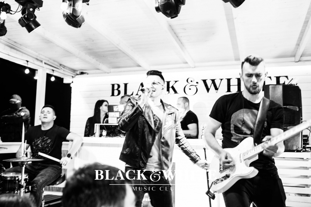 Playboys w Clubie Black&White [14.08.2021] - zdjęcie #4 - eOstroleka.pl
