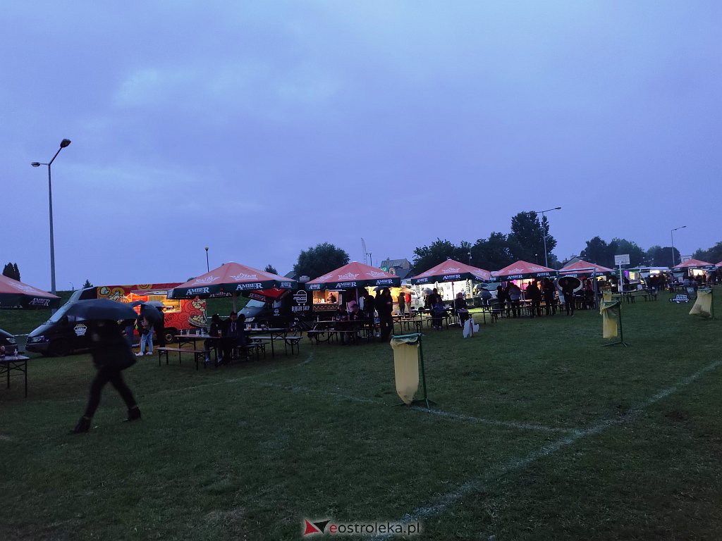 Festiwal Mocne Brzmienia i food trucki na plaży miejskiej [20.08.2021] - zdjęcie #21 - eOstroleka.pl