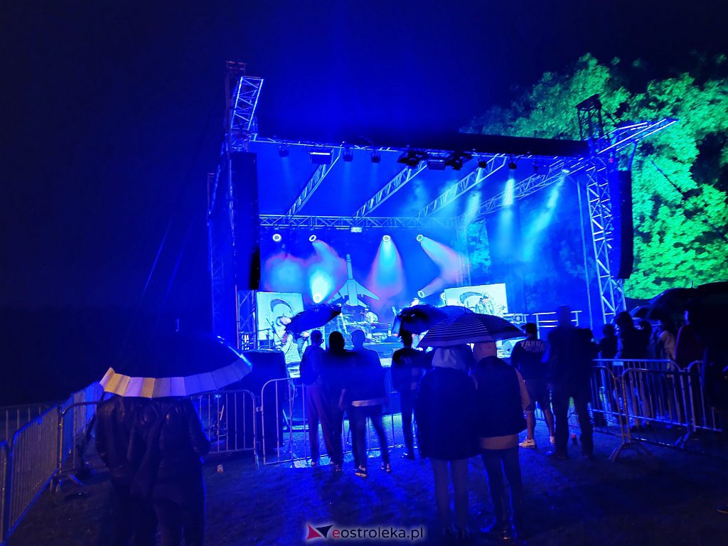Festiwal Mocne Brzmienia i food trucki na plaży miejskiej [20.08.2021] - zdjęcie #9 - eOstroleka.pl