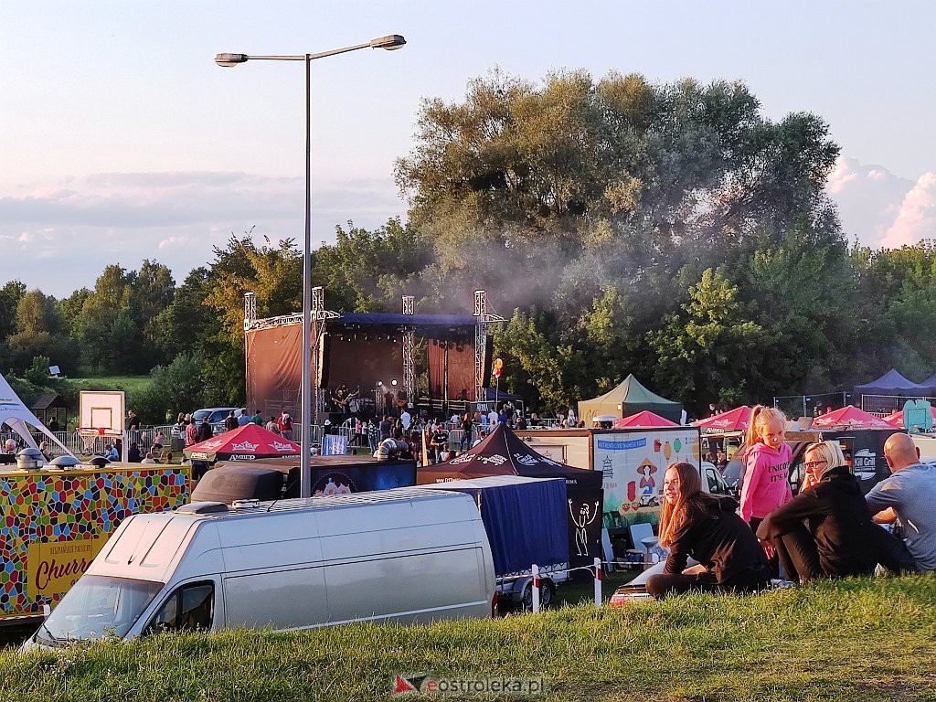 Festiwal Smaków Food Trucków + mocne brzmienia [21.08.2021] - zdjęcie #41 - eOstroleka.pl