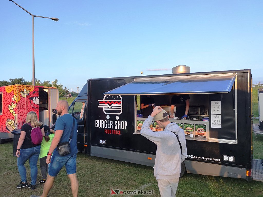 Festiwal Smaków Food Trucków + mocne brzmienia [21.08.2021] - zdjęcie #56 - eOstroleka.pl
