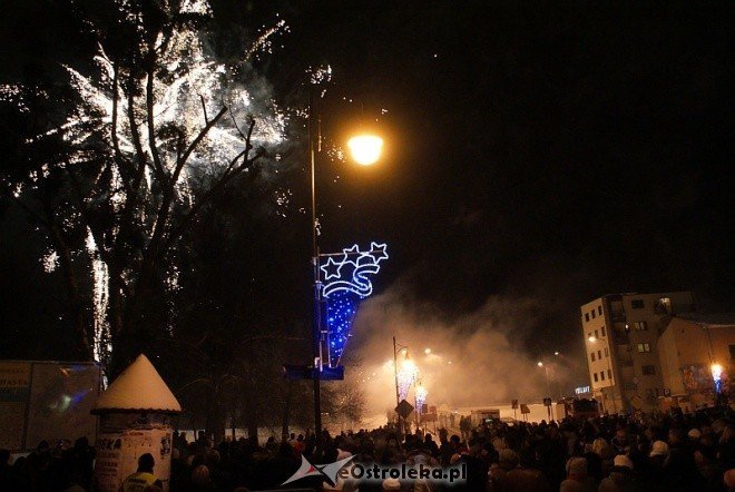 Sylwester miejski 2010/2011 (31.12.2010) - zdjęcie #62 - eOstroleka.pl