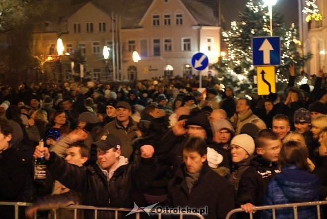 Sylwester miejski 2010/2011 (31.12.2010) - zdjęcie #7 - eOstroleka.pl