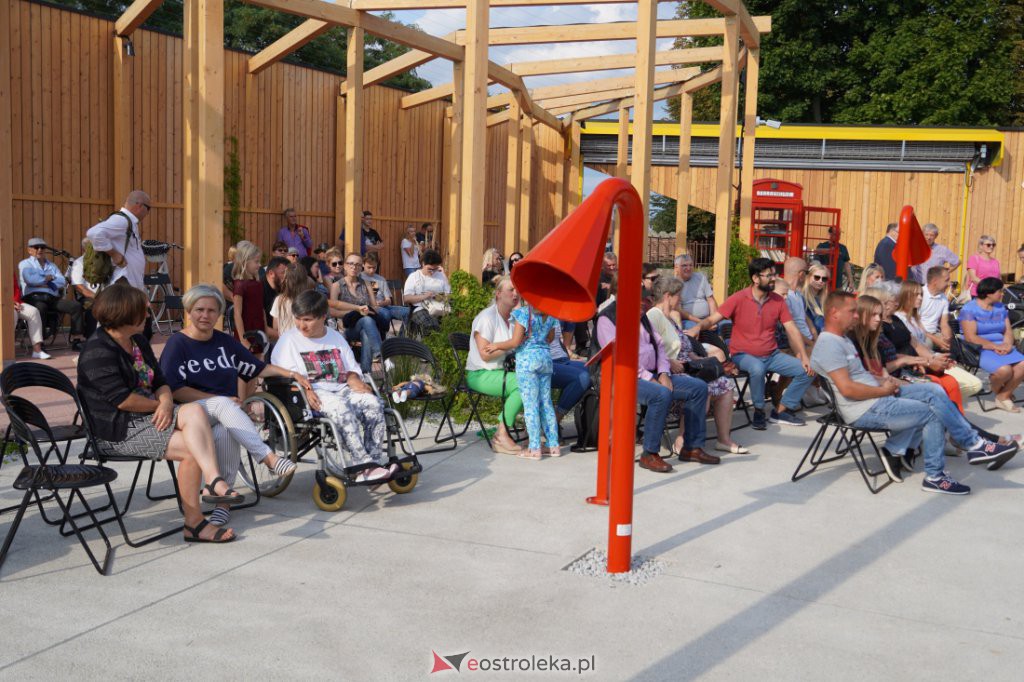 Spotkania w Tężni - Piotr Sierzputowski [22.08.2021] - zdjęcie #26 - eOstroleka.pl