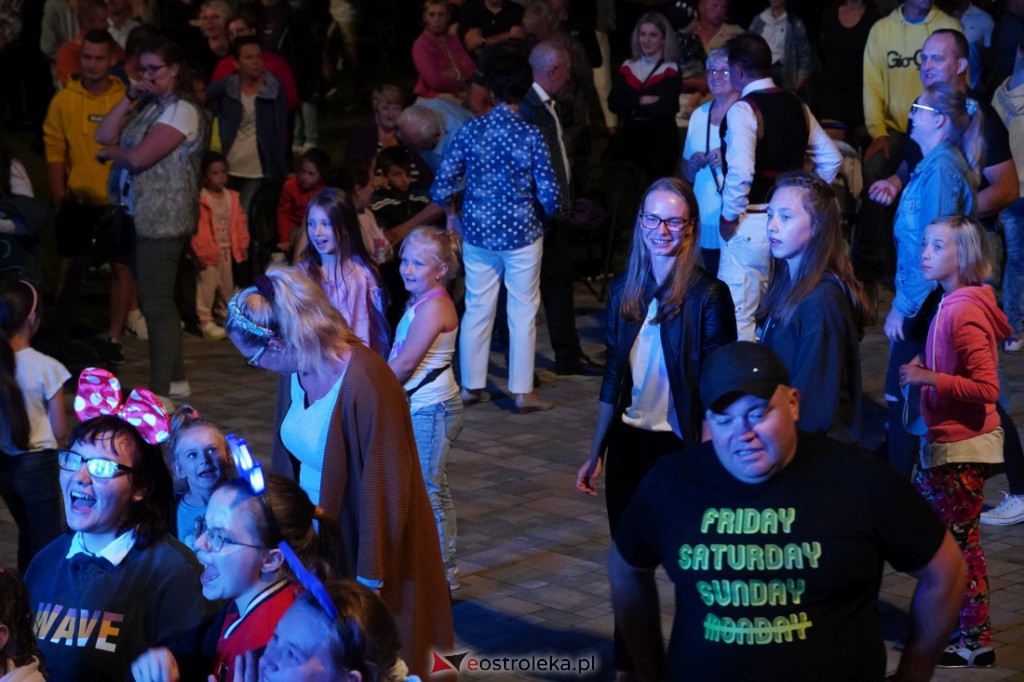 Gala Disco Polo w Troszynie. Casandra i 4Ever [22.08.2021] - zdjęcie #96 - eOstroleka.pl