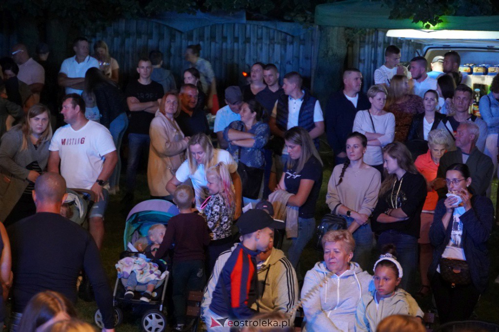Gala Disco Polo w Troszynie. Casandra i 4Ever [22.08.2021] - zdjęcie #88 - eOstroleka.pl