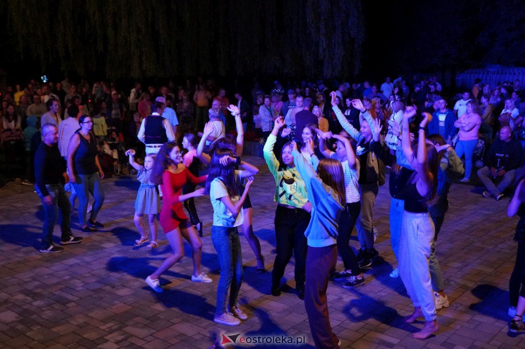 Gala Disco Polo w Troszynie. Casandra i 4Ever [22.08.2021] - zdjęcie #72 - eOstroleka.pl